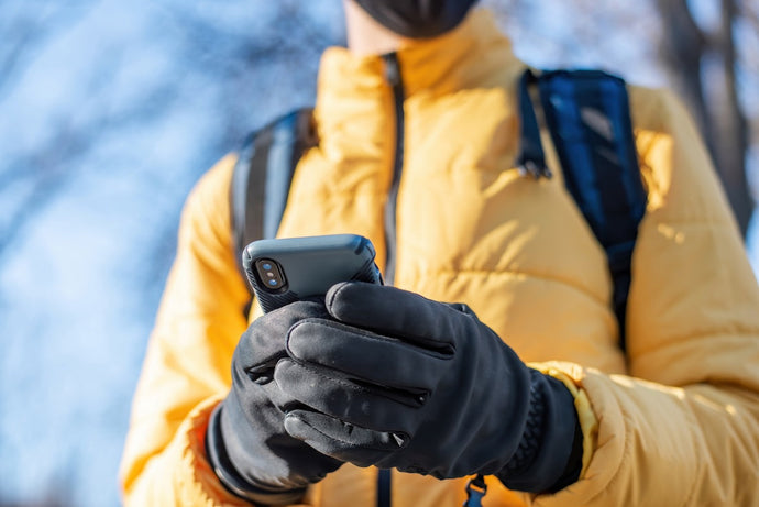 How to Choose the Best Cold-Weather Gloves for Your Needs